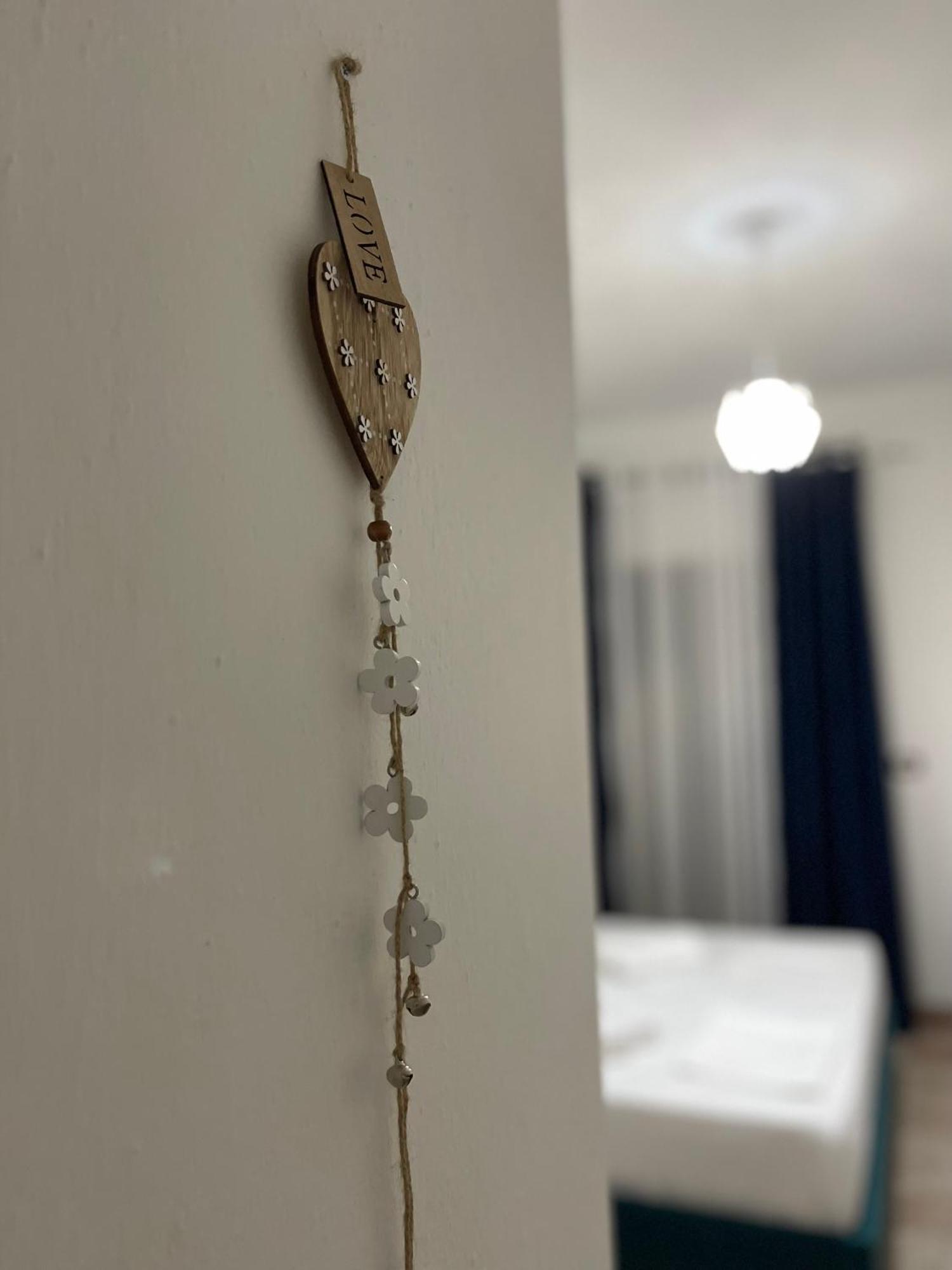 Mabel Rooms Дуррес Екстер'єр фото